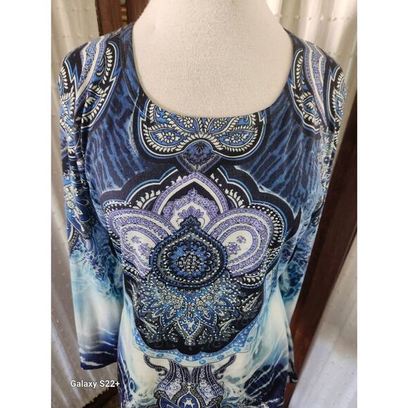F88 Pierri blue pattern with sparkly stud t shirt knit top NWT - Picture 2 of 9